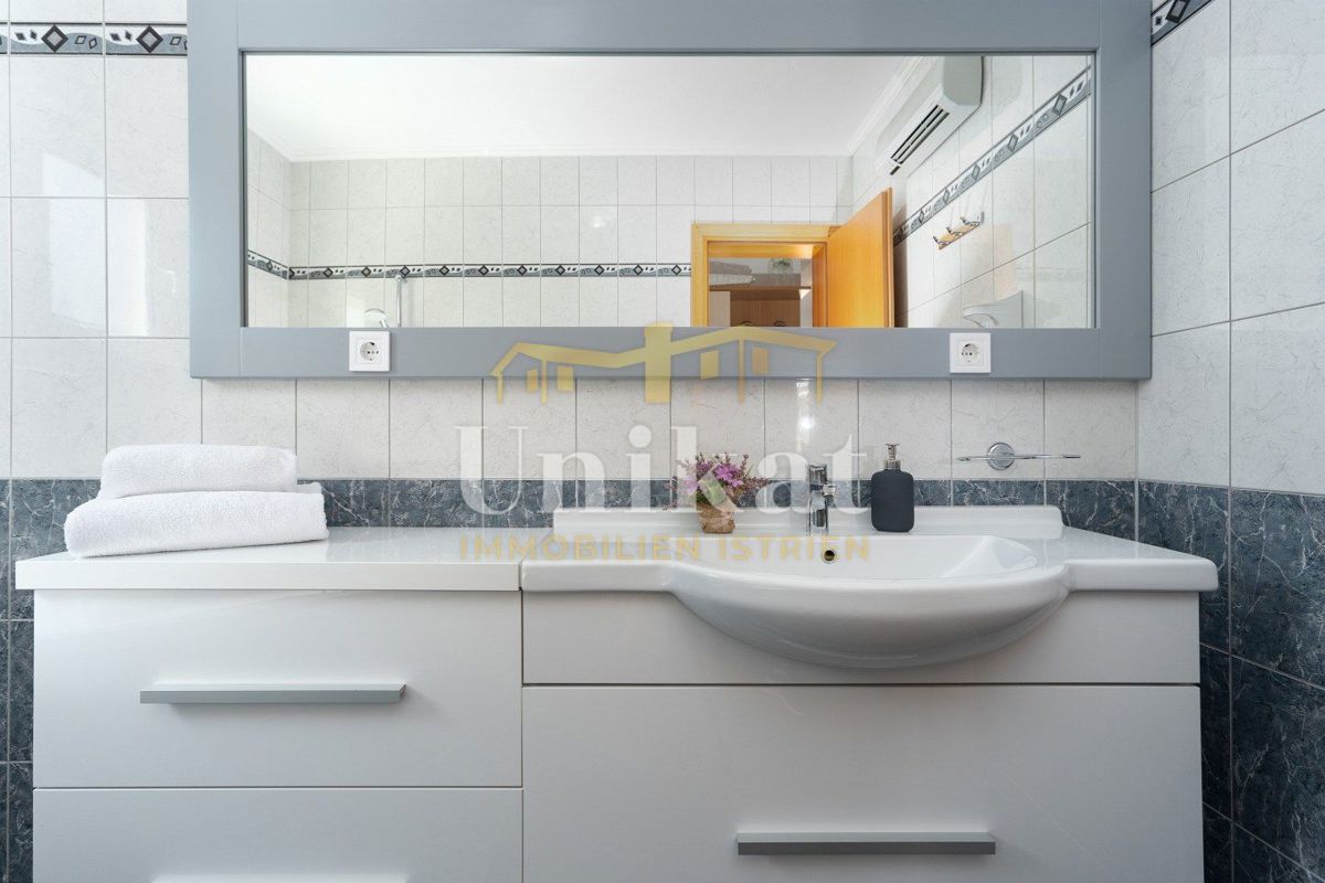 Casa nei dintorni di Poreč, 3 camere da letto, posizione tranquilla